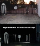 Thumbnail 1 of Светлоотразителна рефлекторна самозалепваща се лента фолио с висока фотометрична мощност 5 m x 5 cm бяло