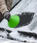 Thumbnail 1 of Конусовидна стъргалка за лед и фуния 2 в 1 Carmotion