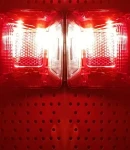 Thumbnail 4 of Комплект от 2 броя Плафон за регистрационен номер с крушка червен 12-24V за камион, ремарке, каравана, бус, трактор и др.