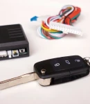 Thumbnail 1 of Универсален модул централно закл./откл. за автомобил с 2 дистанционни